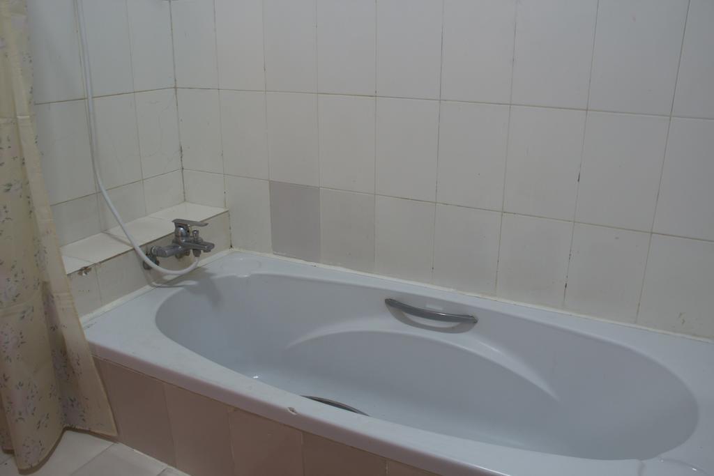 Royal Guest House Phnom Penh Quarto foto