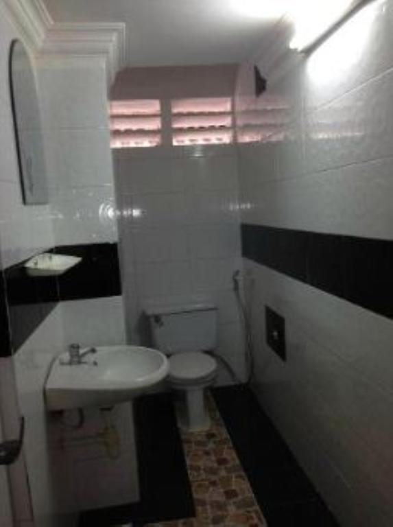 Royal Guest House Phnom Penh Quarto foto
